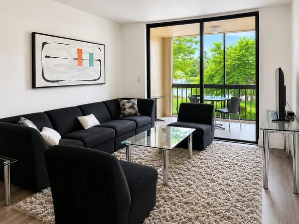 950 Egret Cir, Delray Beach, FL
