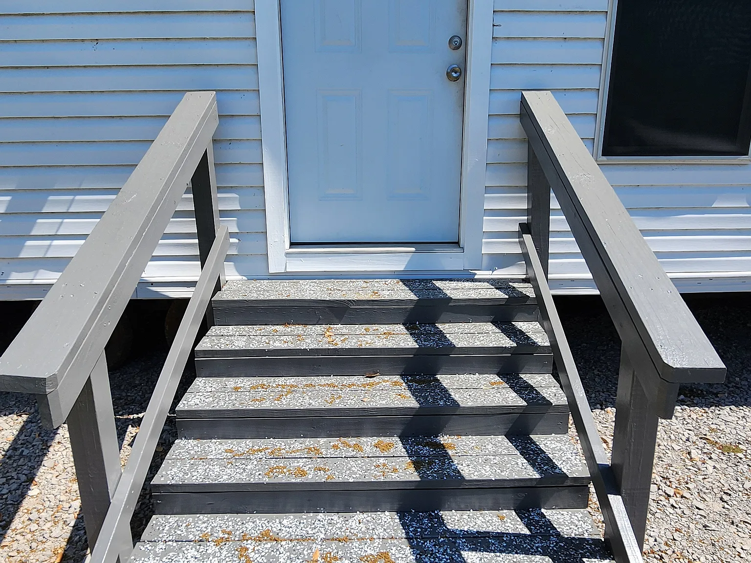 2 bed, 380 sqft, $850 — Photo 3