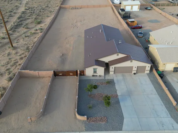 3300 Vatapa Rd NE, Rio Rancho, NM 87144