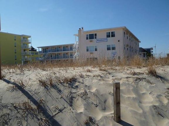 Windjammer Oceanfront