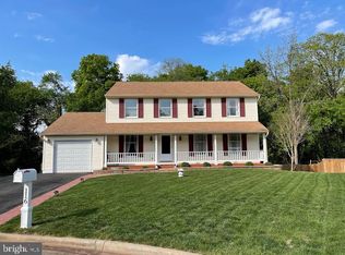 116 Seneca Chase Ct, Sterling, VA 20164