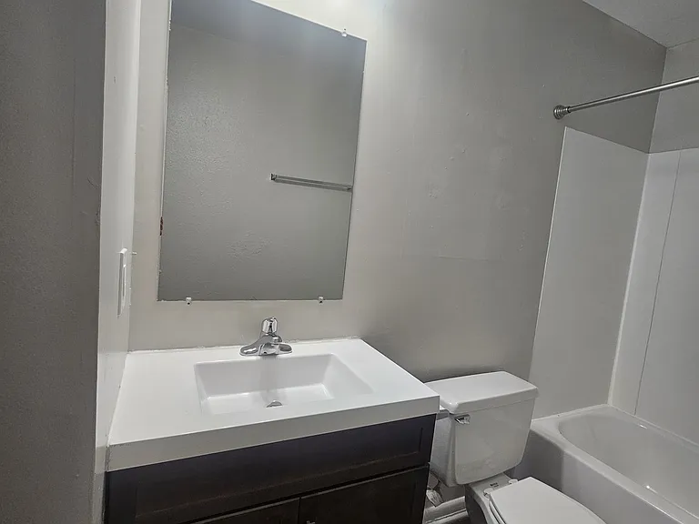 Merriwood Apartments — Photo 11