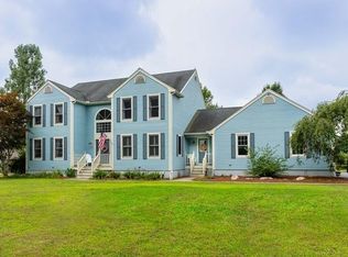 193 Mendell Rd, Rochester, MA 02770