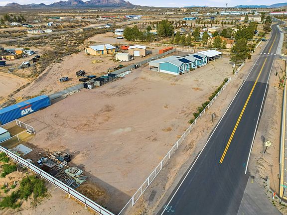 3rd image of 401 Dona Ana School Rd