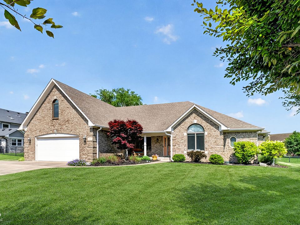 1st image of 4121 Moss Ridge Ln