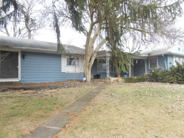 4425 Catalpa Dr, Dayton, OH 45405