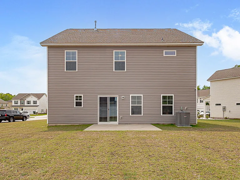 1545 Sawtooth Dr — Photo 4