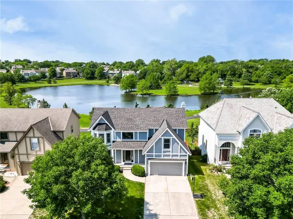 6315 W 147th Ter, Overland Park, KS 66223