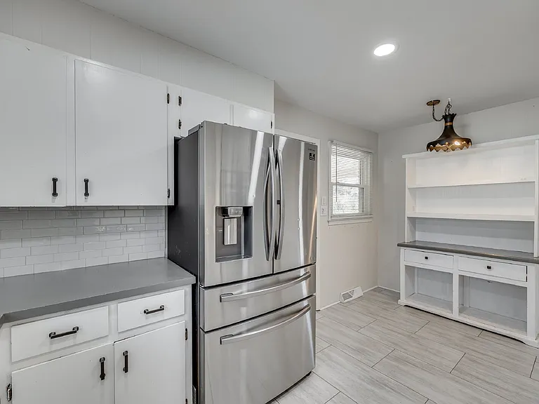 1615 Tillman St — Photo 14