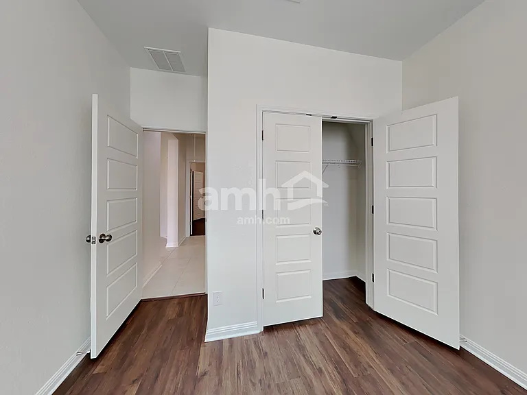 2126 Abadeer Trl — Photo 16