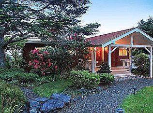 3412 Marine View Dr, Greenbank, WA 98253