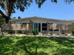 2810 S Jefferson Ave, Sarasota, FL 34239