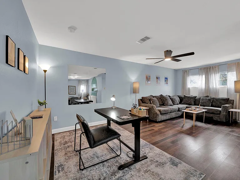 4710 Market St — Photo 13