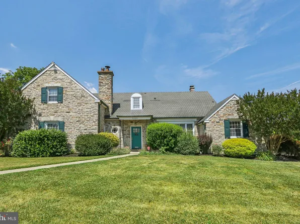 1235 Gordon Rd, Jenkintown, PA 19046