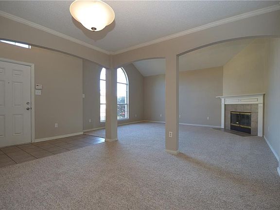 2nd image of 4204 Highgrove Dr