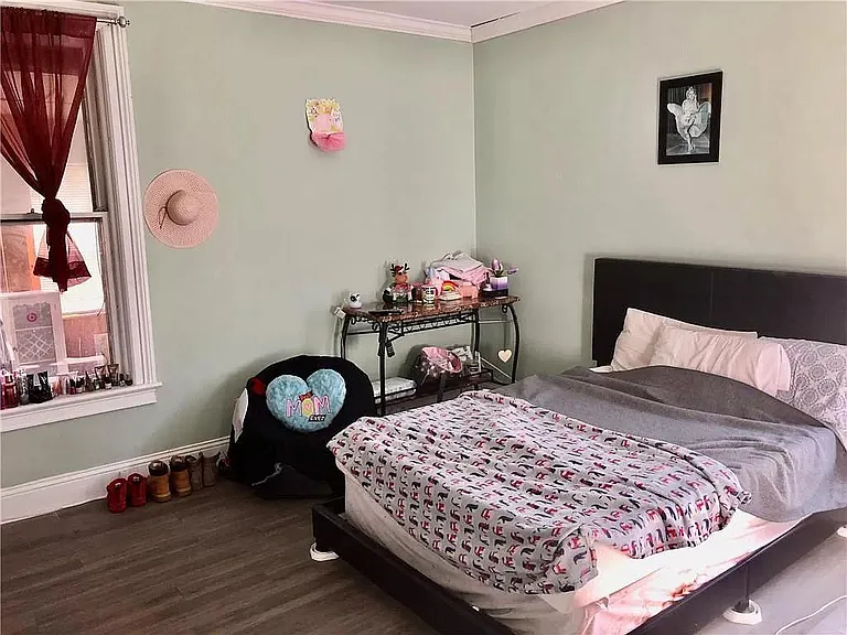 39 Genesee St #1 — Photo 11