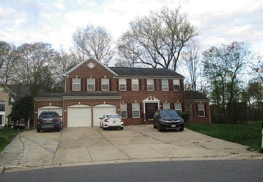 3rd image of 2817 Coronella Ct