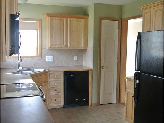 5th image of 2709 Hackberry Dr