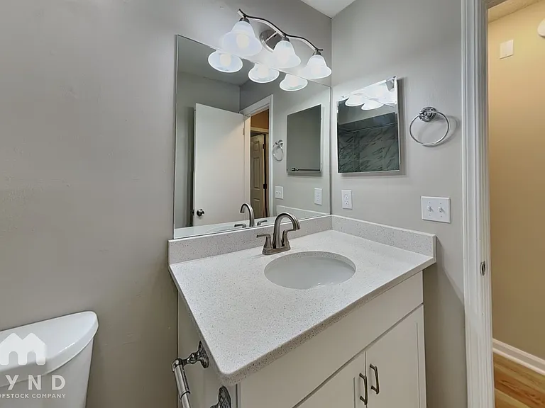 10958 Mandarin Station Dr E — Photo 14