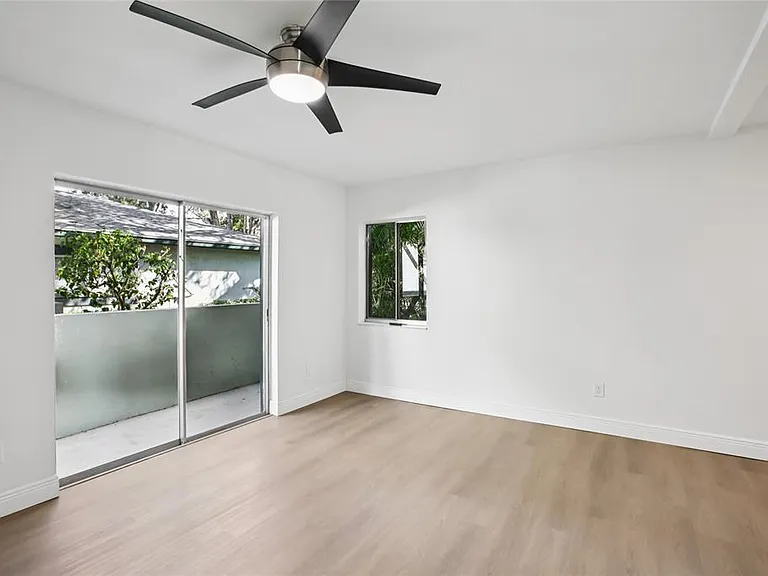 2906 Lichen Ln #B — Photo 14