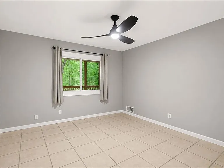 9485 Martin Rd — Photo 27