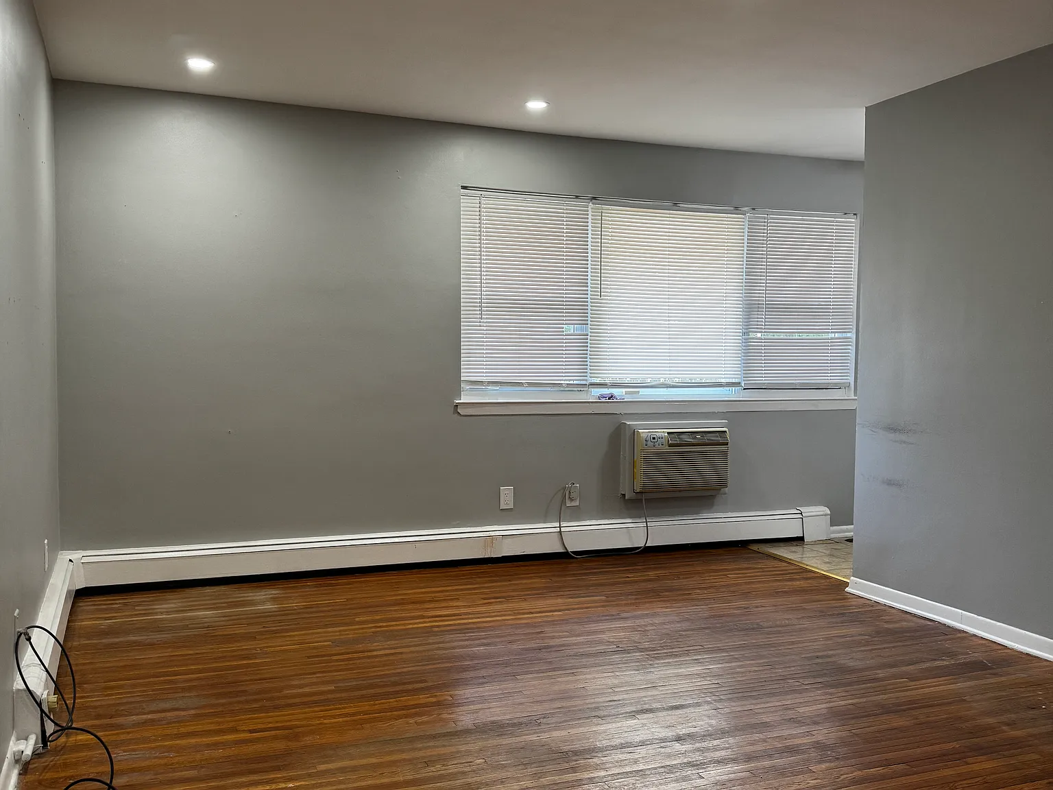 2 bed, $2,350 — Photo 3