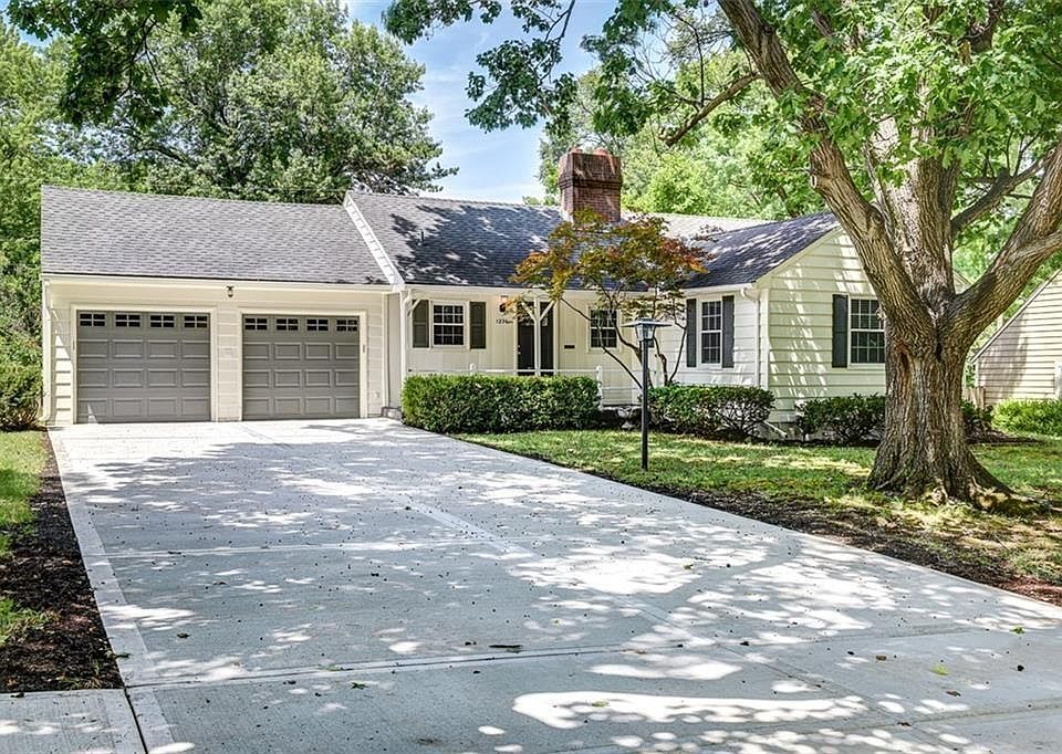 1st image of 1236 Romany Rd