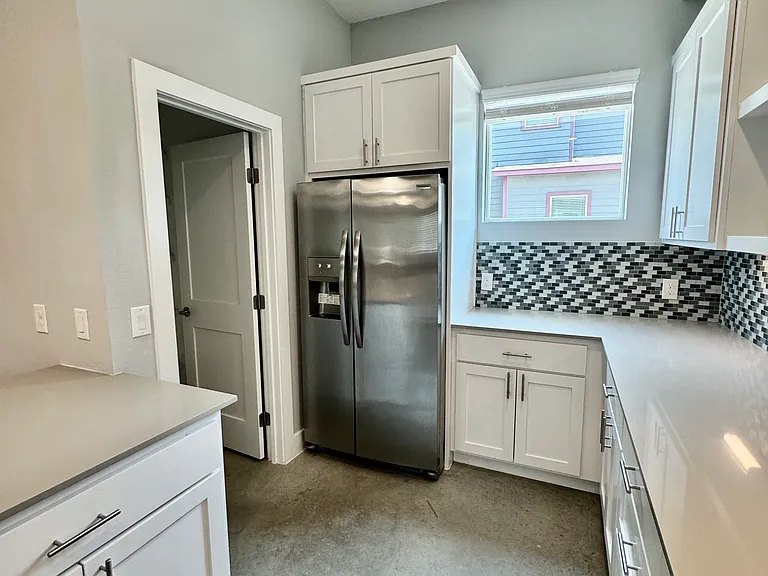 6911 Meador Ave — Photo 10