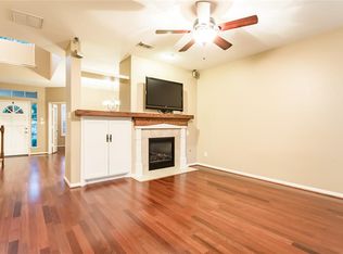 72 N Apple Springs Cir, Spring, TX 77382