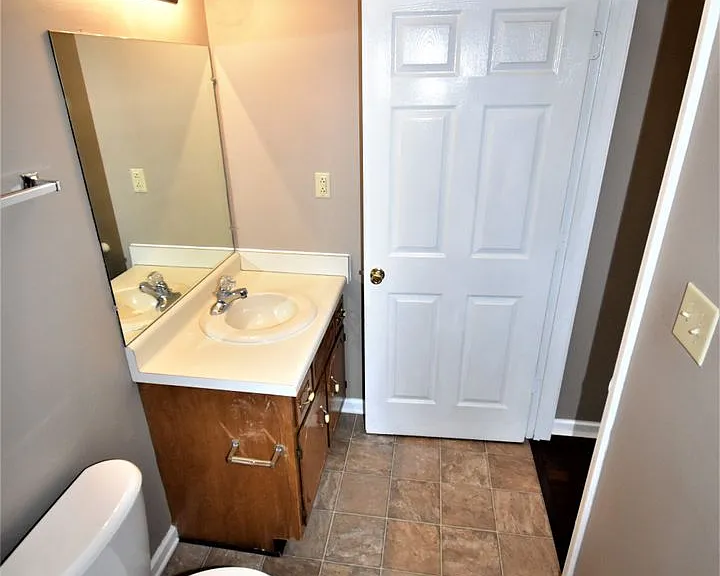 1305 Hand Dr — Photo 18