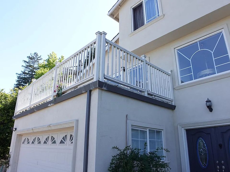 1st image of 20961 Canyon View Dr