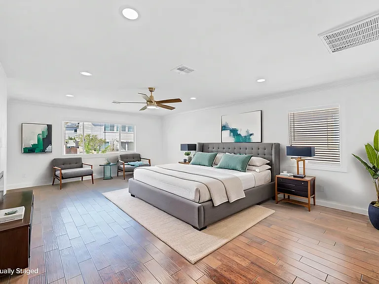 10705 Sprucedale Ave — Photo 12