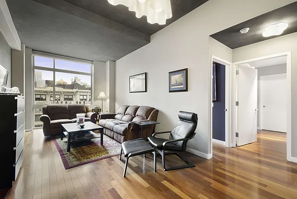 Rented by Compass | media 9