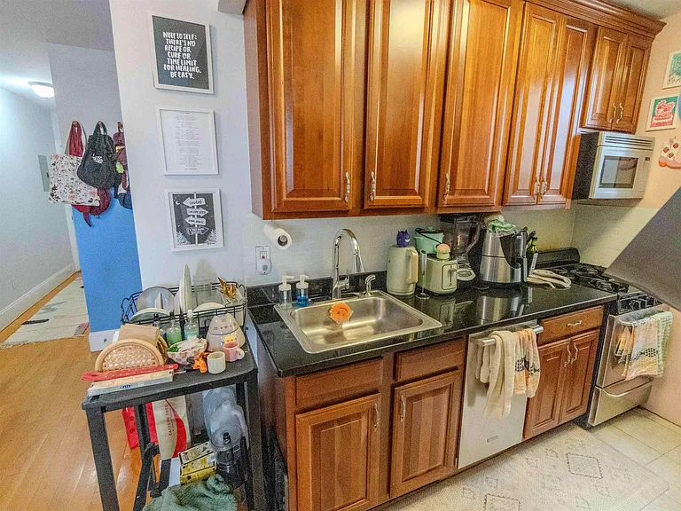 3315 Pleasant Ave #321 — Photo 5