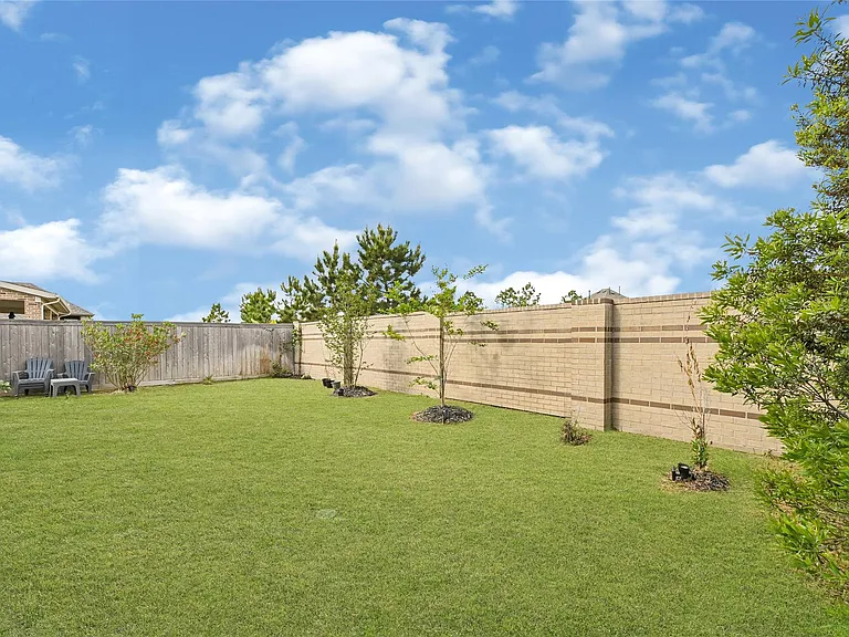 11335 Cosmopolitan Dr — Photo 27