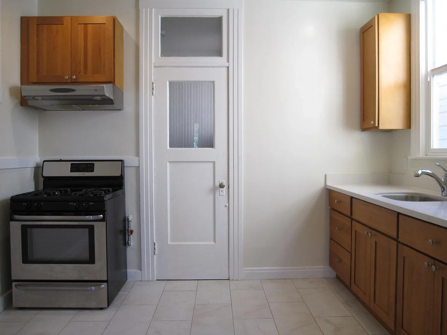 1 bed, 650 sqft, $4,750 — Photo 2