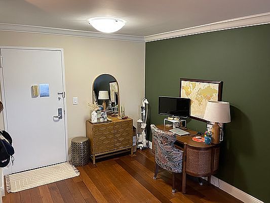 5th image of 201 E 87th St APT 27G