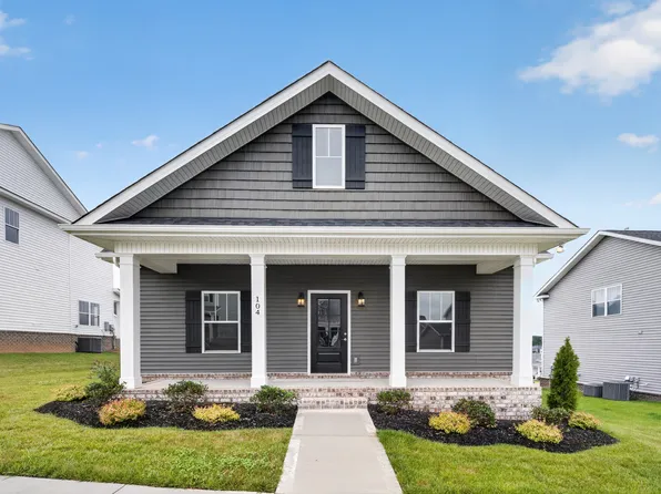 104 Thornberry Rd, Oak Ridge, TN 37830
