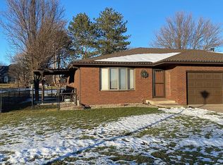 1665 Eastridge Ave, Seward, NE 68434