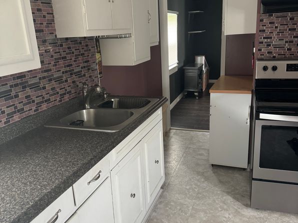 908 Floyd Ave #2