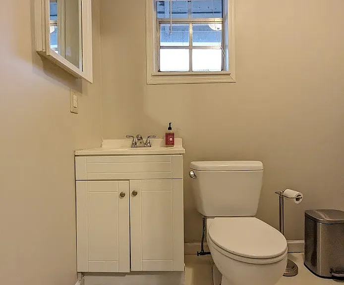 205 Hampshire Ave — Photo 12