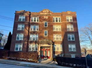 31 Dennison Ave APT 16, Framingham, MA 01702