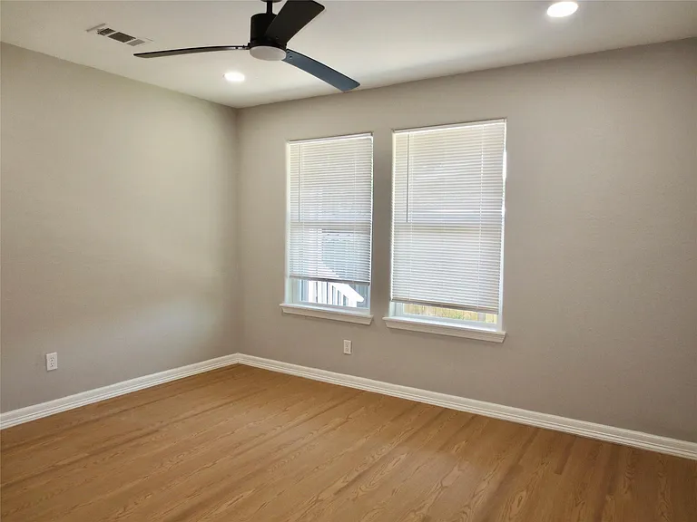 2722 Parker Rd #B — Photo 8