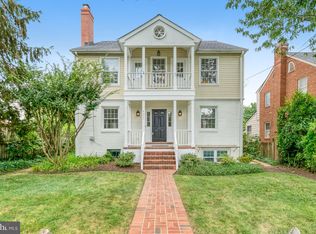 4655 24th St N, Arlington, VA 22207