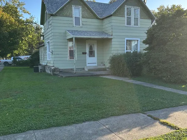 422 SE 2nd St, Eagle Grove, IA 50533