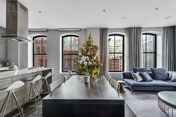 Sold by Compass | media 6