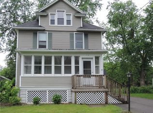 1713 Division St, Palmyra, NY 14522