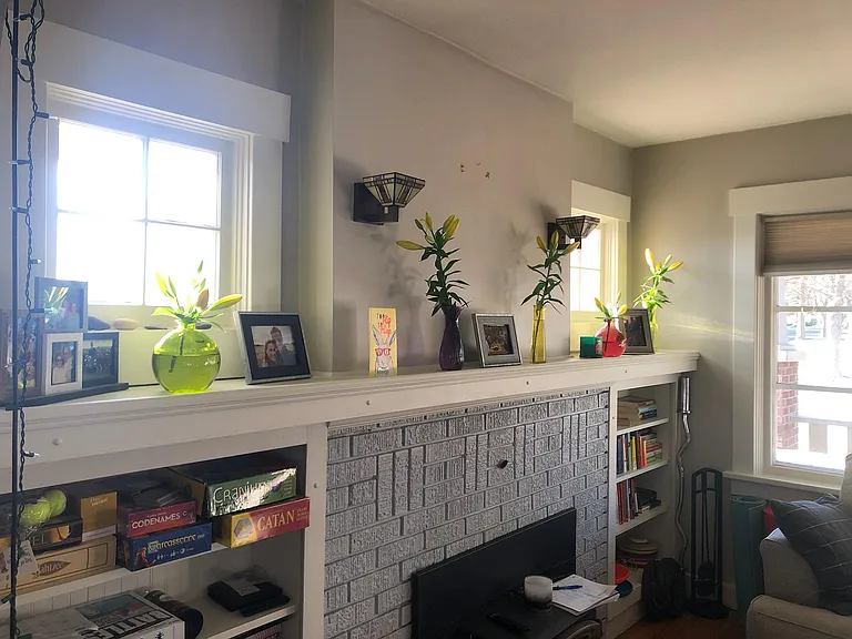 3225 W Providence Ave — Photo 2