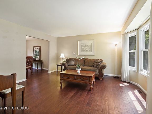 2nd image of 18684 W Jasmine Ct