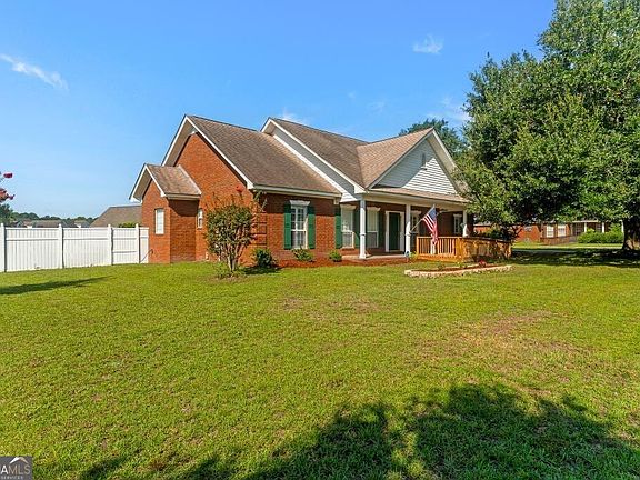4th image of 2384 Hodgeville Rd